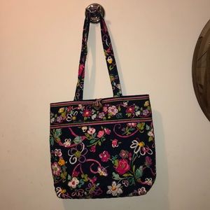 Vera Bradley Hand Bag